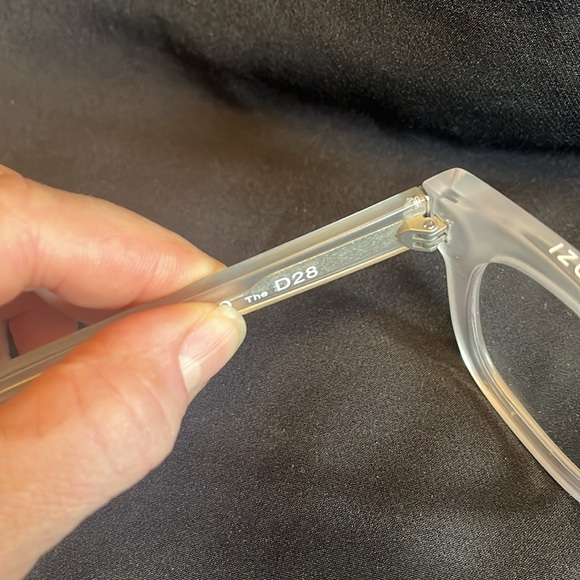 Caddis D28 Clear/Frost frames - ready for your Rx Lenses - Picture 4 of 5